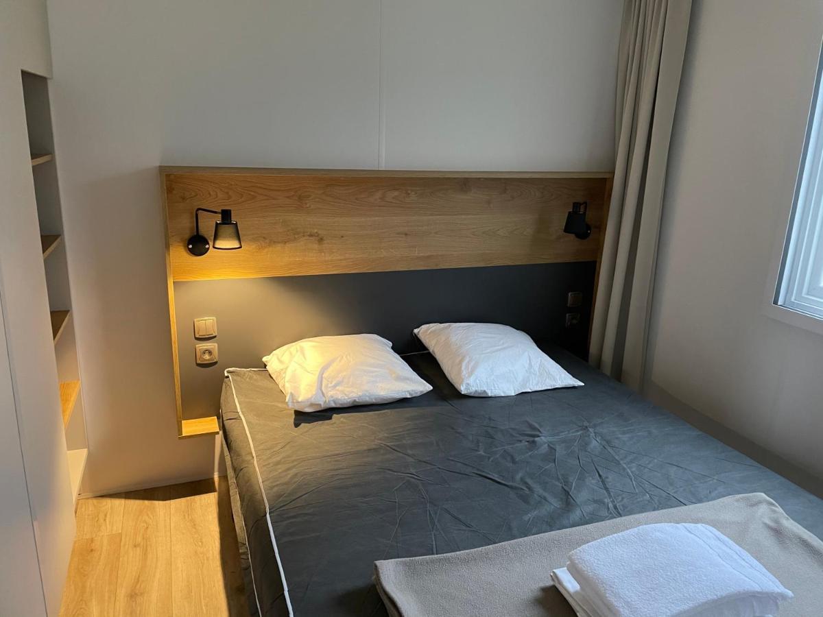 Mobilhome Tout Confort R10 Domaine De Lanniron Quimper Dış mekan fotoğraf